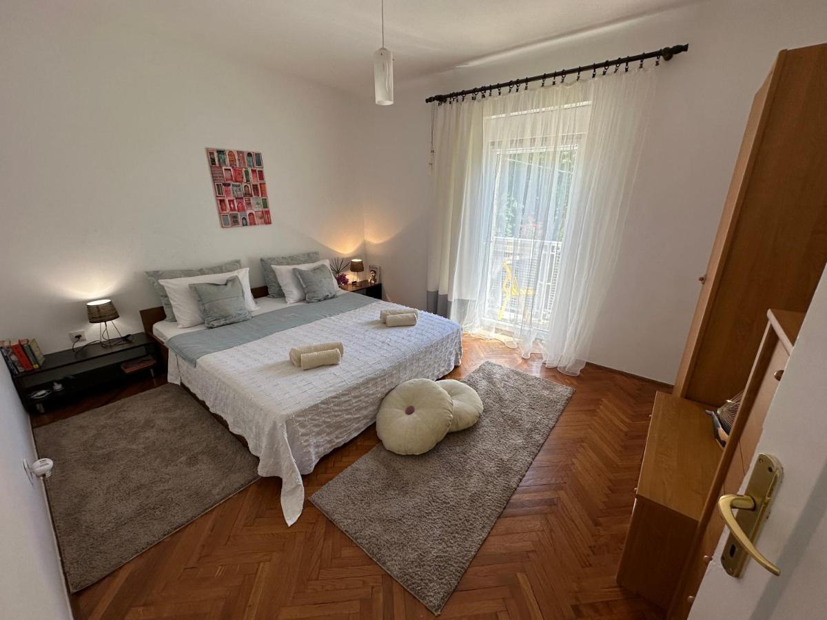 Cosy Family Apartment Marina Kastela Near Airport Exterior foto